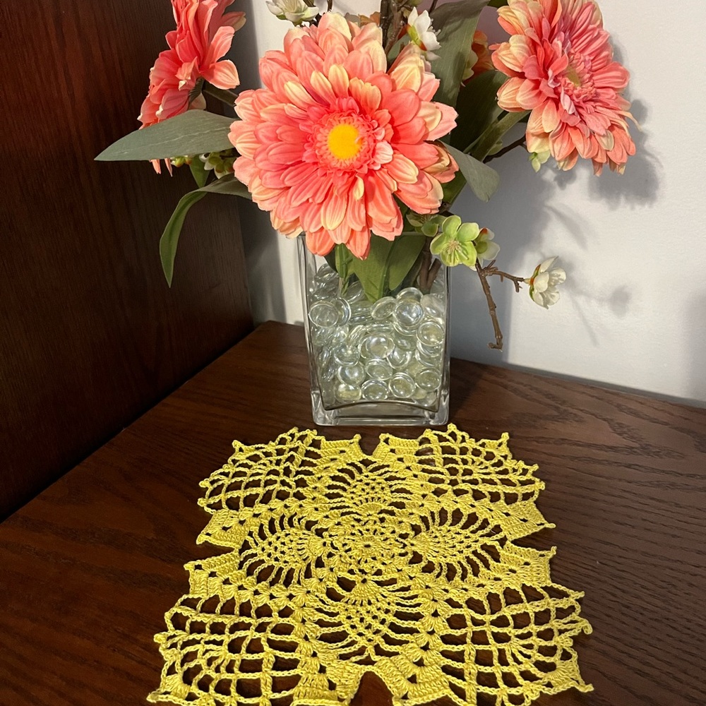 Doilies - Picture 2 of 7
